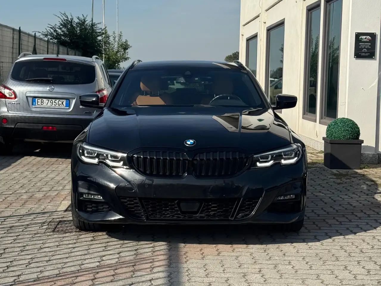 BMW 320 320d Touring mhev 48V xdrive Msport auto
