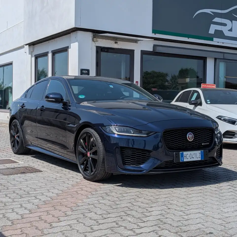 Jaguar XE XE 2.0 i4 R-Dynamic SE rwd 250cv auto
